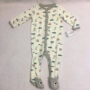 NWT‎ Carter’s footed outfit
